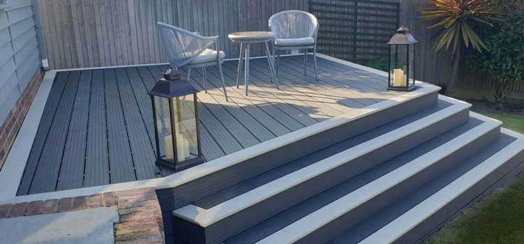 TREX Decking in Lakewood, CA