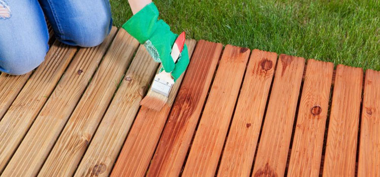 Wood Deck Maintenance in Lakewood, CA